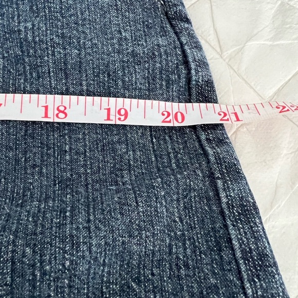 Denim skirt Sz 14 blue dark wash stretch flared zip W Work to Weekend tabs. - Picture 13 of 13